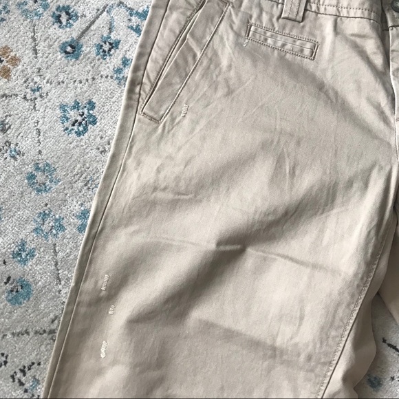 Gap - Straight Leg Khaki Pants - Picture 6 of 9